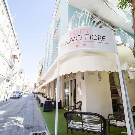 Nuovo Fiore 호텔 카톨리카