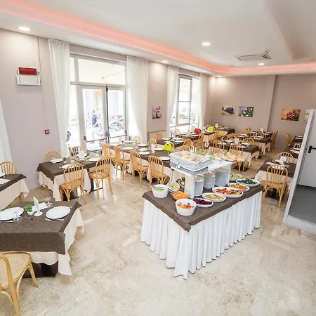 Hotel Nuovo Fiore 2*